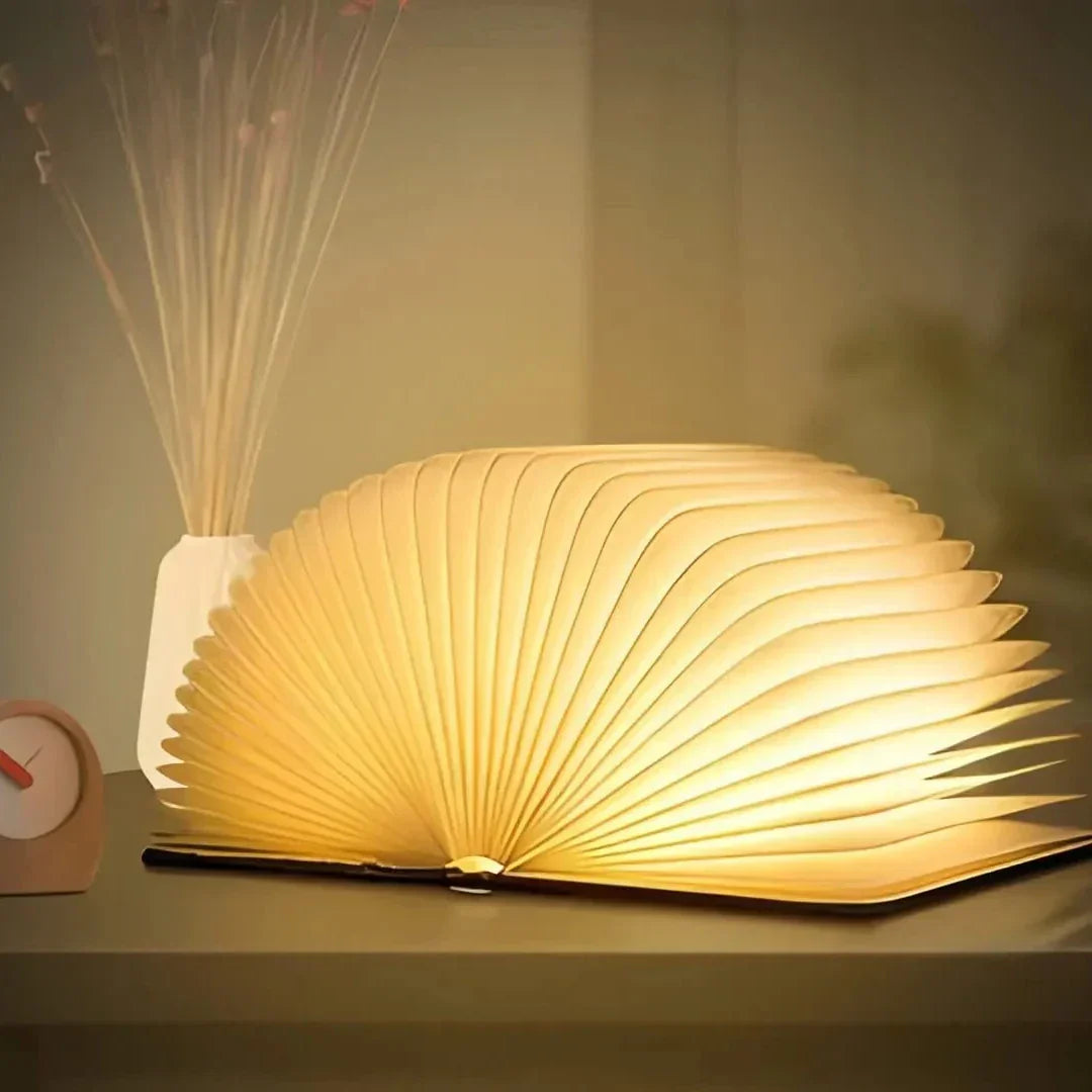 Mystieke boekenlamp