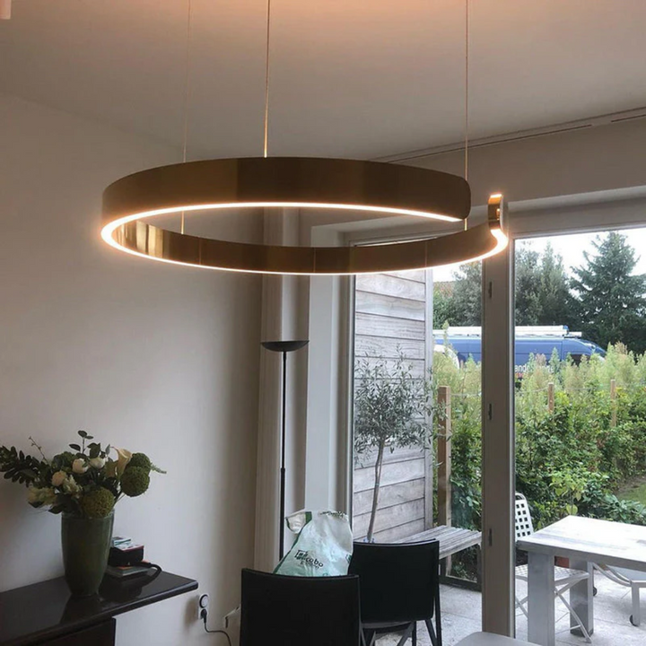 Alo – Elegante Verlichting voor Uw Interieur