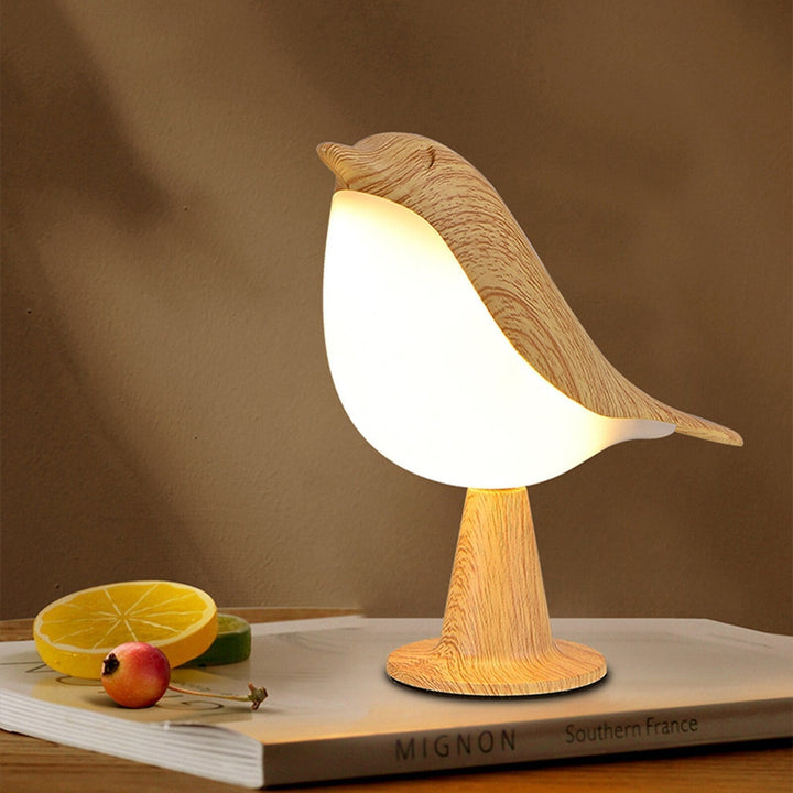 Minimalistische designlamp met vogels